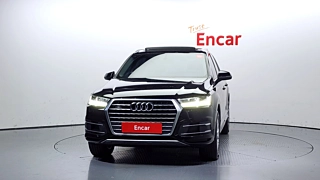 AUDI Q7 4M 2019