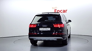 AUDI Q7 4M 2019