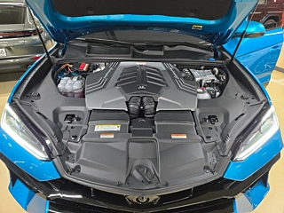 Заказать LAMBORGHINI URUS