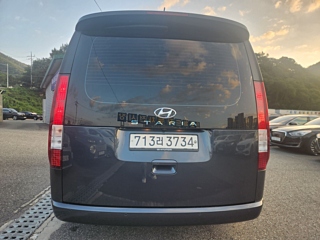 HYUNDAI STARIA 2023