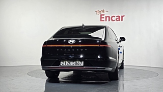 HYUNDAI GRANDEUR HYBRID GN7 2023
