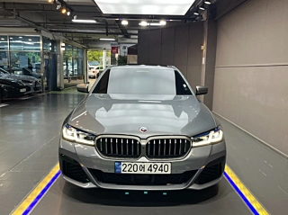 BMW 5-SERIES G30 2022