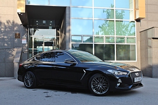 GENESIS G70 2018