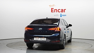 HYUNDAI AVANTE AD 2018