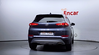 HYUNDAI TUCSON 2017