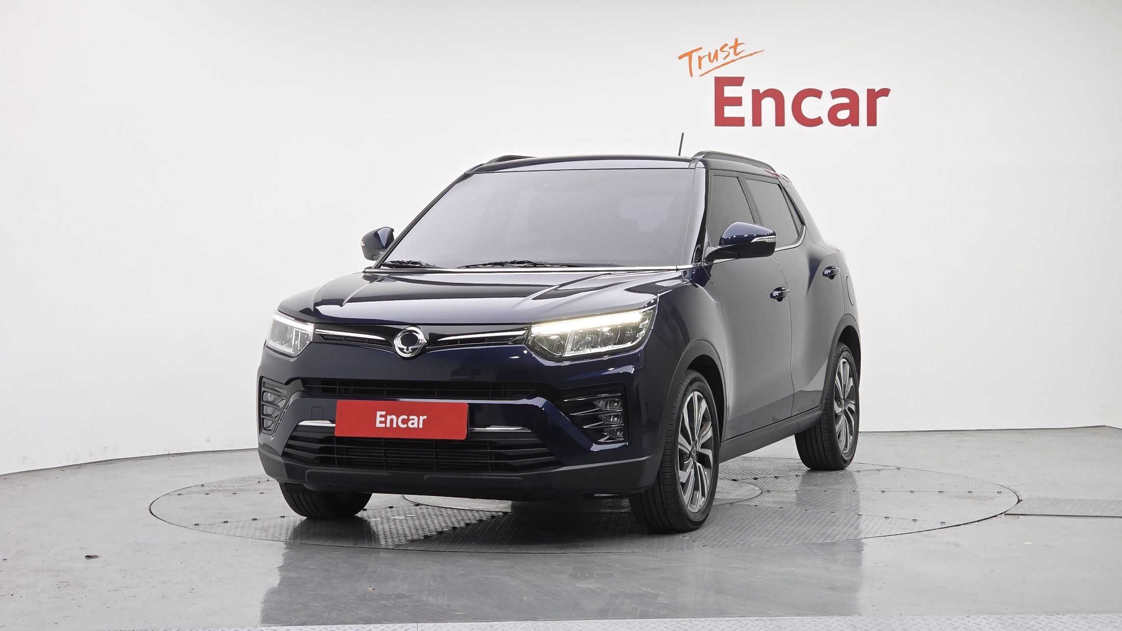 SSANGYONG TIVOLI VERY NEW 2019