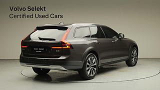 VOLVO V90 CROSS COUNTRY 2024
