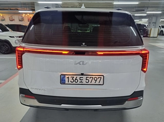 KIA CARNIVAL 2025