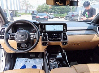 KIA SORENTO 2021