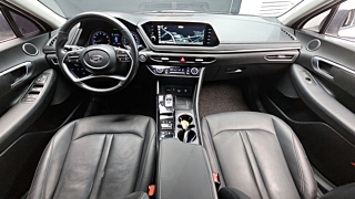 HYUNDAI SONATA DN8 2019