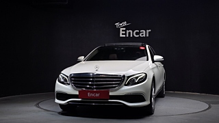 MERCEDES BENZ E-CLASS W213 2017