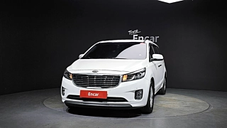 KIA CARNIVAL 2015