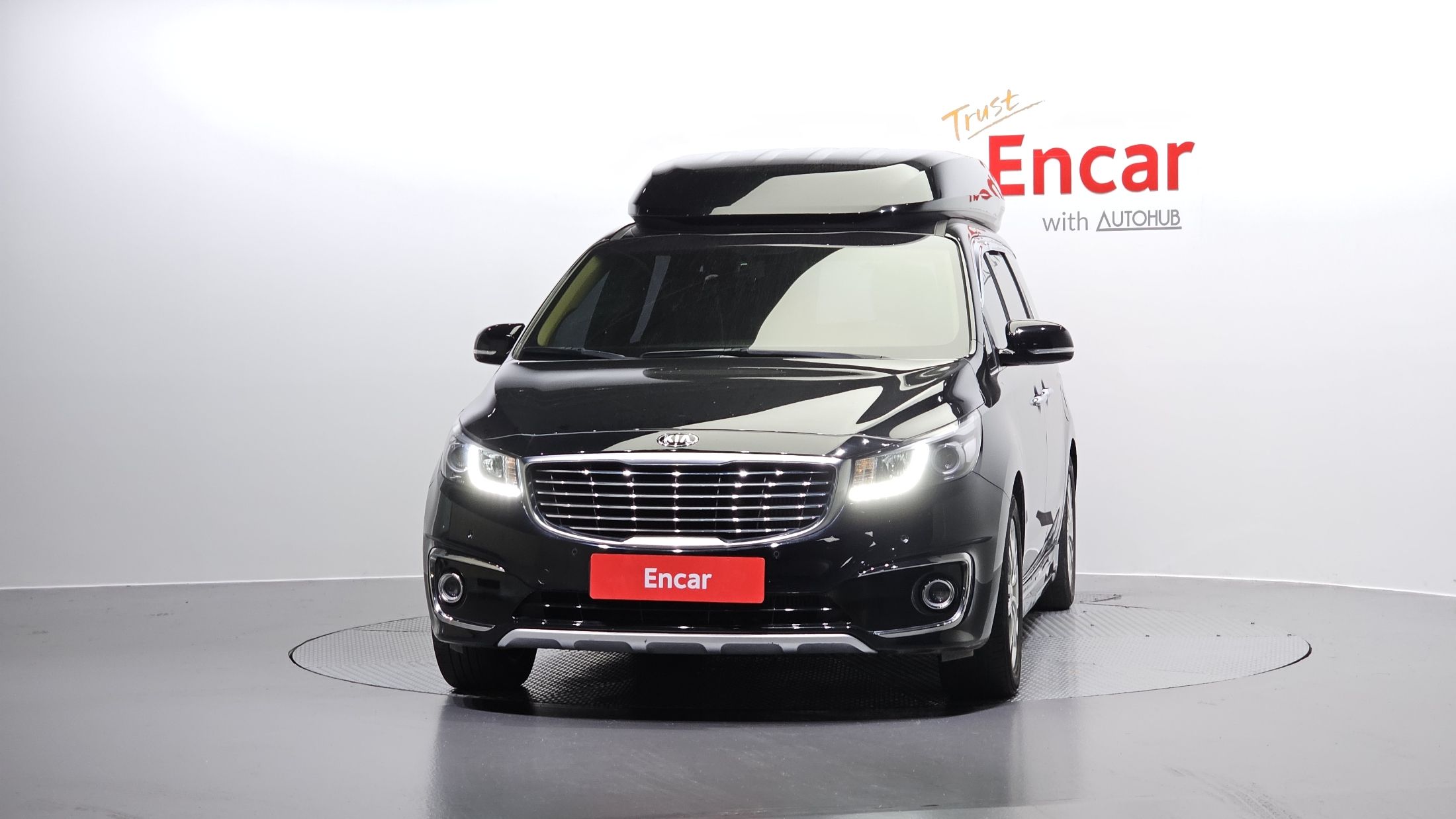 KIA CARNIVAL 2016