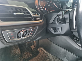BMW 7-SERIES G11 2016