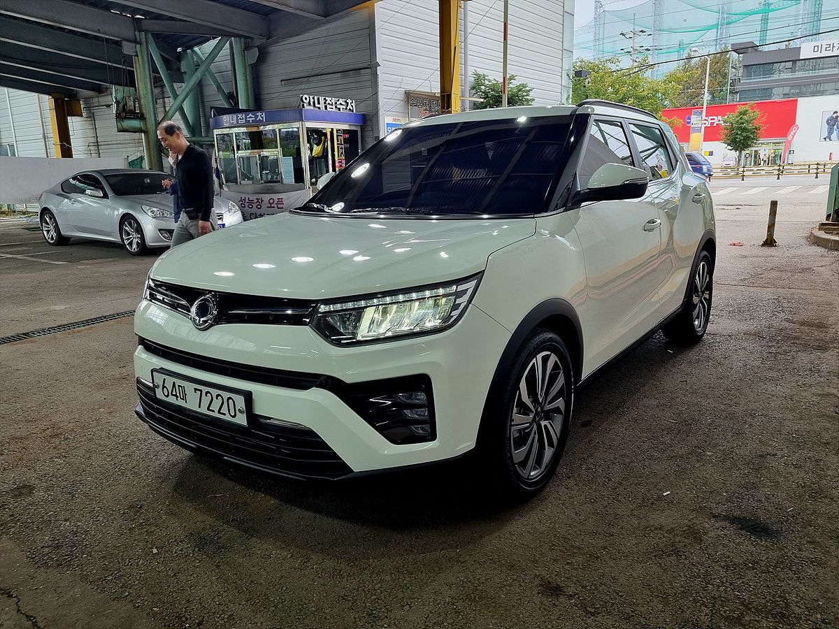SSANGYONG TIVOLI VERY NEW 2019