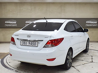 KIA STONIC 2017