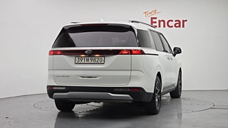 KIA CARNIVAL 2021