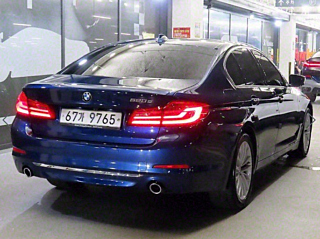 BMW 5-SERIES G30 2018