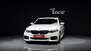 BMW 5-SERIES G30 2018