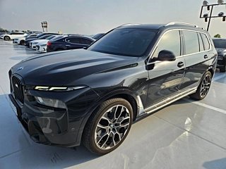 BMW X7 G07 2024