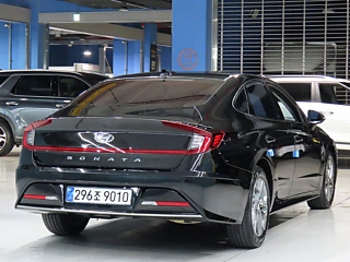 HYUNDAI SONATA DN8 2022