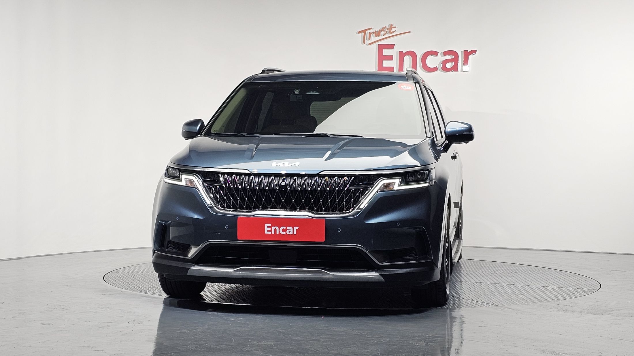 KIA CARNIVAL 2023