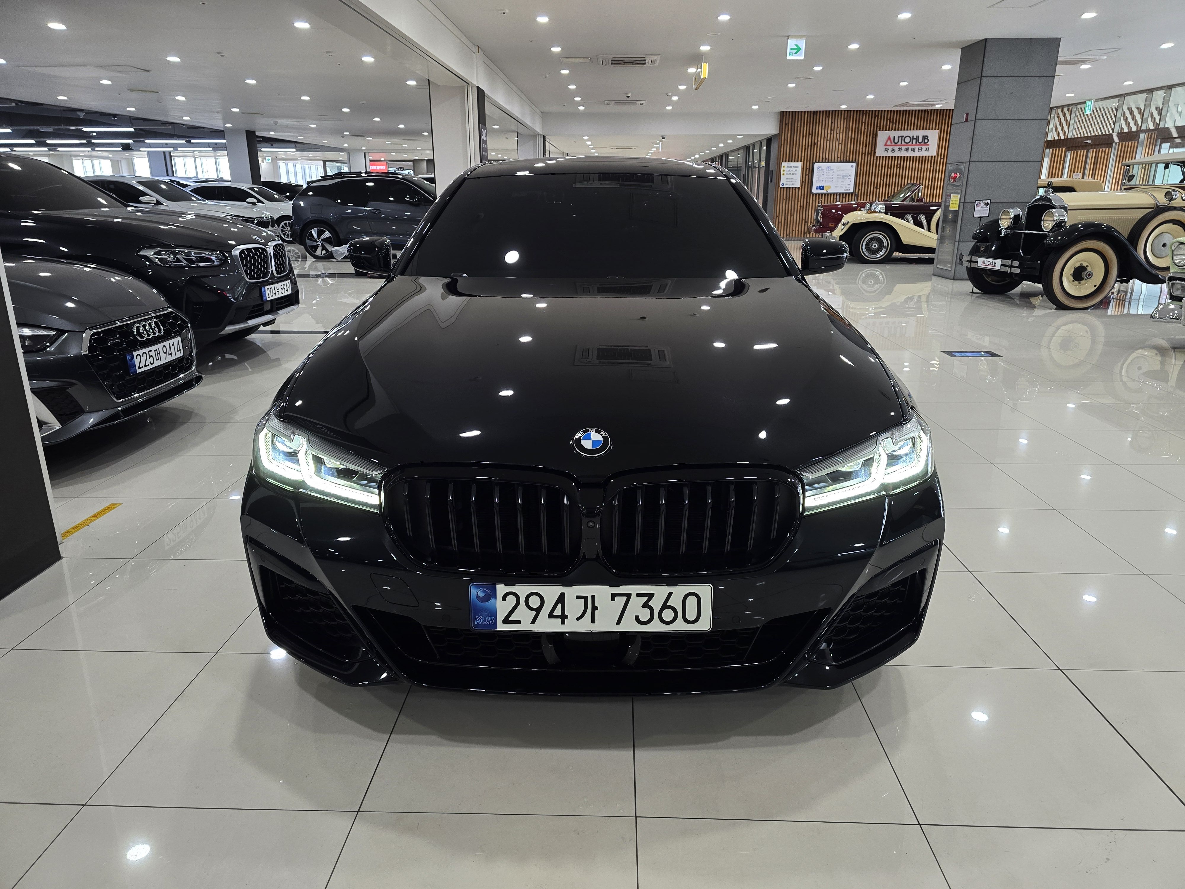 BMW 5-SERIES G30 2021