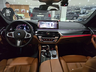 BMW 5-SERIES G30 2021