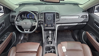 SAMSUNG QM6 2020