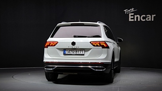 VOLKSWAGEN TIGUAN 2021