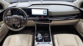 KIA CARNIVAL 2024