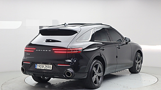 GENESIS GV70 2021