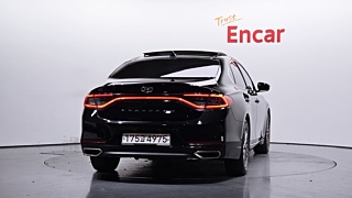 HYUNDAI GRANDEUR IG 2017