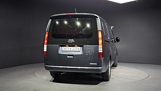 HYUNDAI STARIA 2022