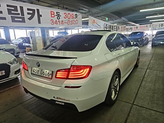 BMW 5-SERIES F10 2016