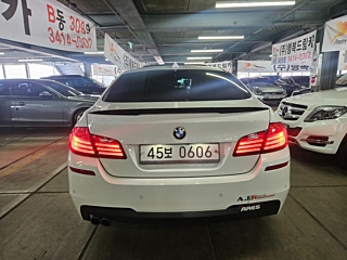 BMW 5-SERIES F10 2016
