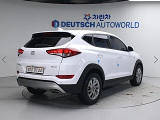 HYUNDAI TUCSON 2017