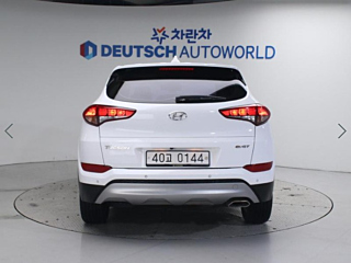 HYUNDAI TUCSON 2017