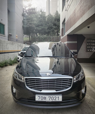 KIA CARNIVAL 2016