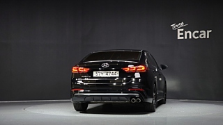 HYUNDAI AVANTE AD 2018