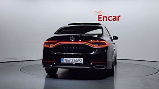 HYUNDAI GRANDEUR IG 2017