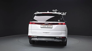 KIA CARNIVAL 2023