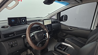 HYUNDAI ST1 2024
