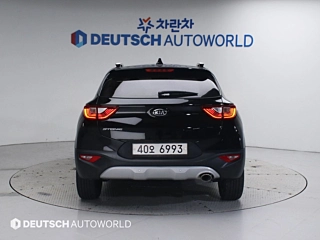 KIA STONIC 2018