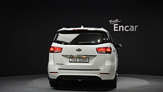 KIA CARNIVAL 2017