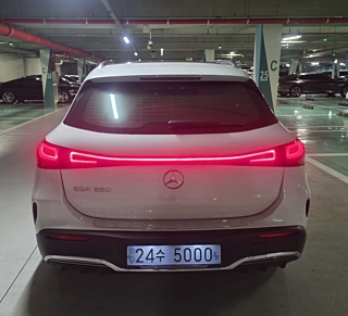 MERCEDES BENZ EQA H243 2021