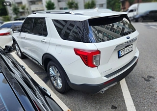 FORD EXPLORER 2021