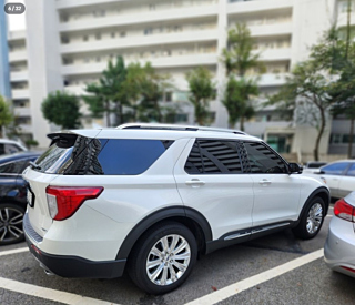 FORD EXPLORER 2021