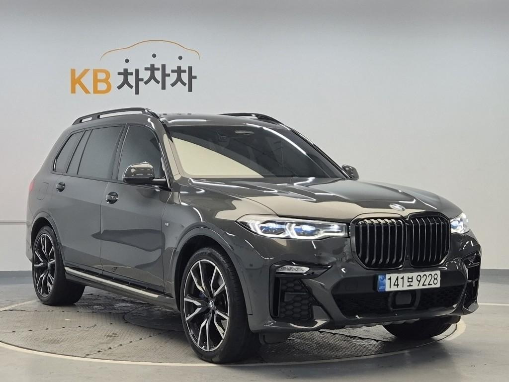 BMW X7 G07 2022