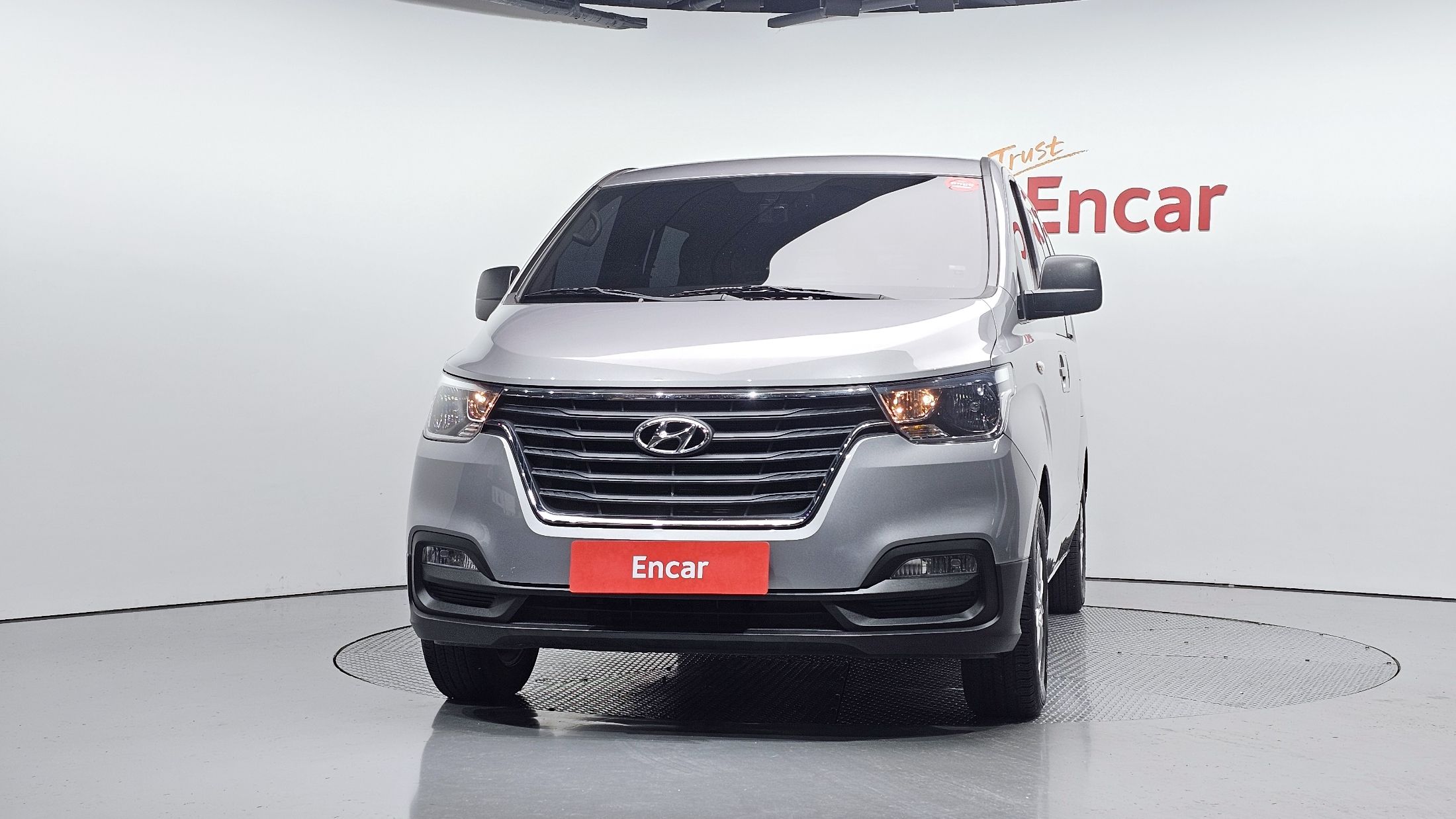 HYUNDAI STAREX GRAND 2020